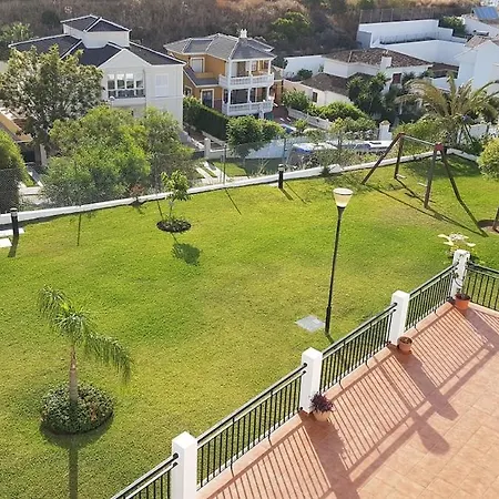 Penthouse With Terrace And Solarium In * Benalmádena